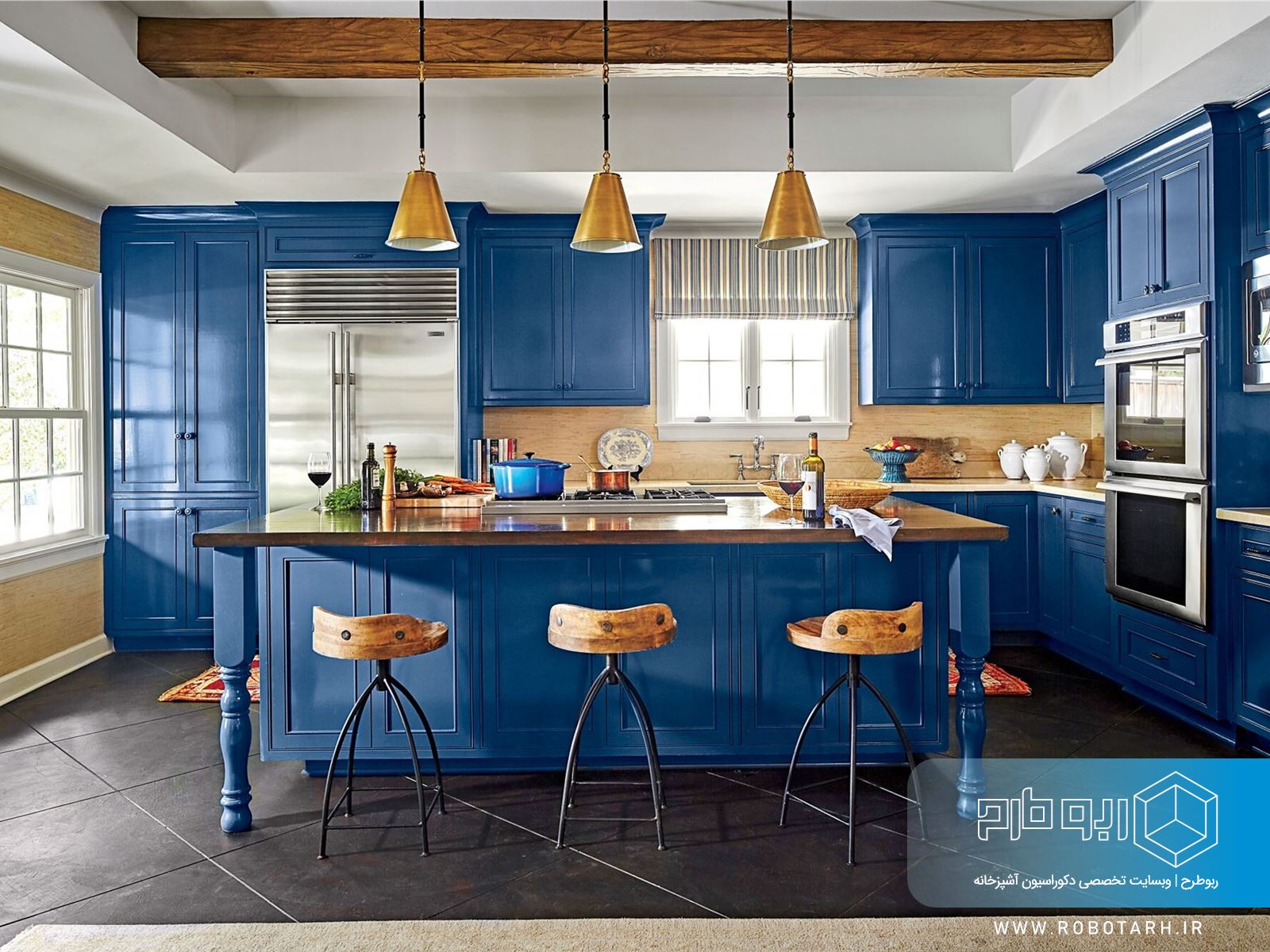 استفاده از رنگ آبی در کابینت آشپزخانه